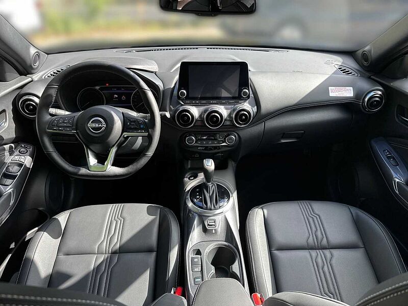 Nissan Juke 1.6 HYBRID 143 PS 4AMT TEKNA 360° Rundumsicht  Sitzheizung-vorne 19'LM-Felgen