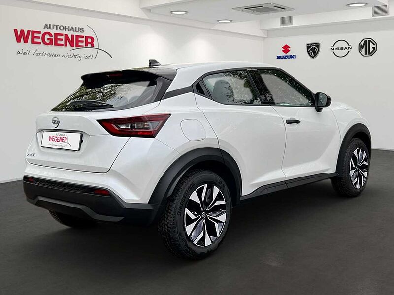 Nissan Juke 1.0 114 PS 6MT ACENTA  Navi Sitzheizung vorn Klimaautomatik Regensensor