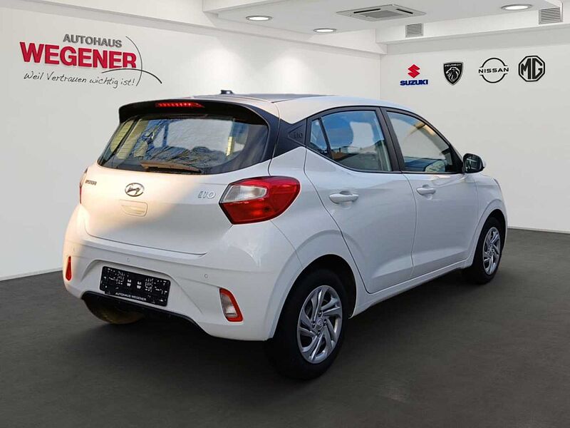 Hyundai i10 MPi 1.2 Klima SHZ LHZ noch 3 Jahre Garantie MPi 1.2 Klima SHZ LHZ noch 3 Jahre Garantie